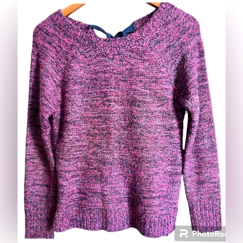 Loft Knit Pullover Sweater with Navy Colored Tie On Back Size S